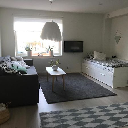 Mysig Studiolaegenhet I Vaestra Goeteborg Gotemburgo Exterior foto